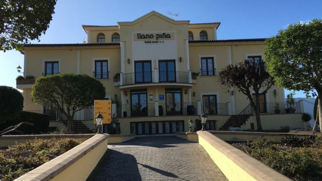 Hotel Restaurante Llano Piña 3*